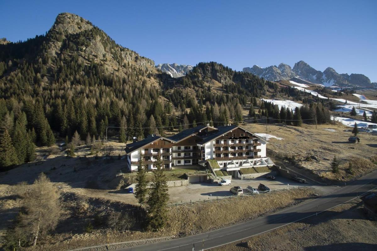 Appartamento Ab Passo San Pellegrino Kültér fotó